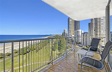 apartments for sale broadbeach